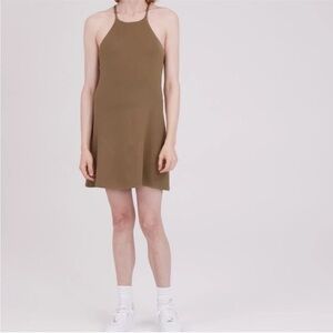 Girlfriend Collective Beachwood The Undress Halter Neck Tennis Dress Brown small